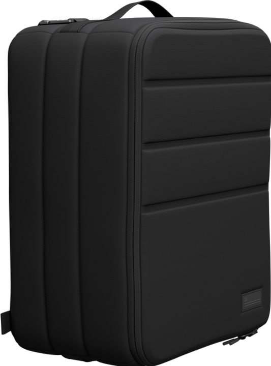 Actual product image D_b_ The Ramverk CIA (Camera inner pocket, 19 l)