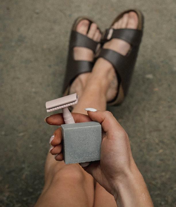 Actual product image Green Room Silk Fresh