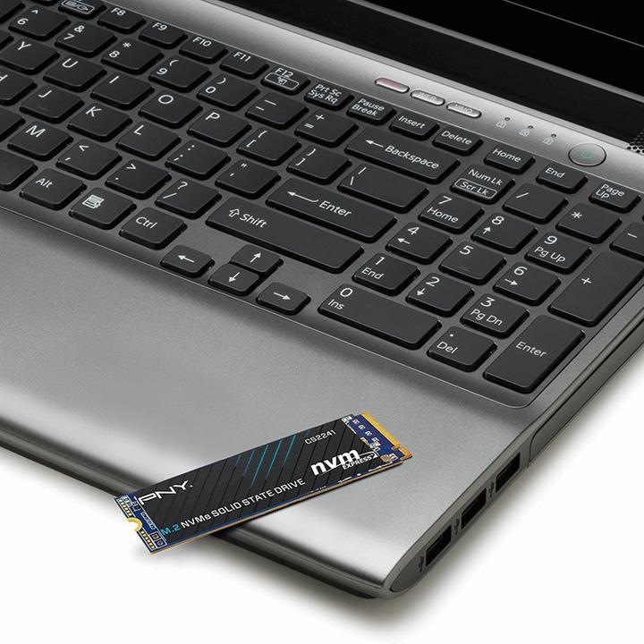 Produktbild PNY 1 To NVMe Gen4 M.2 - CS2241 (1000 GB, M.2 2280)