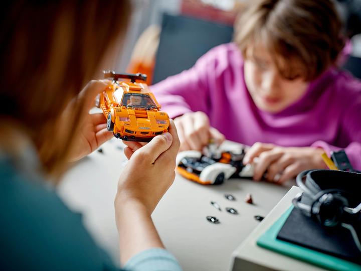 Produktbild LEGO McLaren Solus GT & McLaren F1 LM (76918, LEGO Speed Champions)