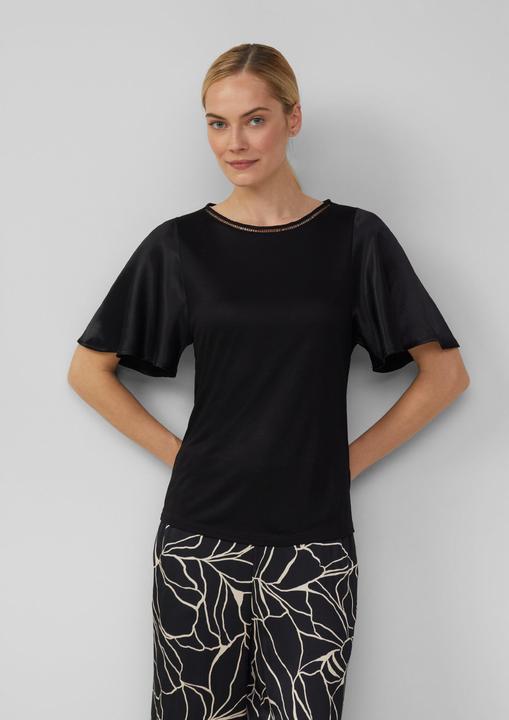 Immagine prodotto S.Oliver T-Shirt Viskose-T-Shirt mit Rundhalsausschnitt und Satin-Ärmeln (34)