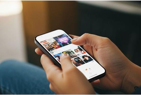 Produktbild Belkin Invisiglass (1 Stk., Apple iPhone 17 Pro)