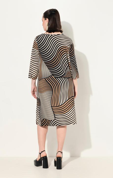 Produktbild Ulla Popken Punto-Kleid, grafischer Druck, U-Boot-Ausschnitt, 3/4-Arm (58)