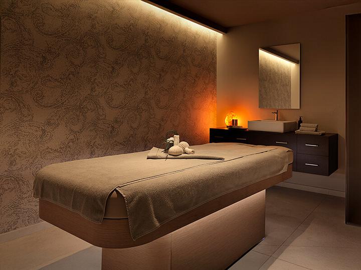 Produktbild Smartbox 50 Min. Aroma Bliss Massage und Spa Zugang im 5* Superior The View Lugano (1 Pers.)