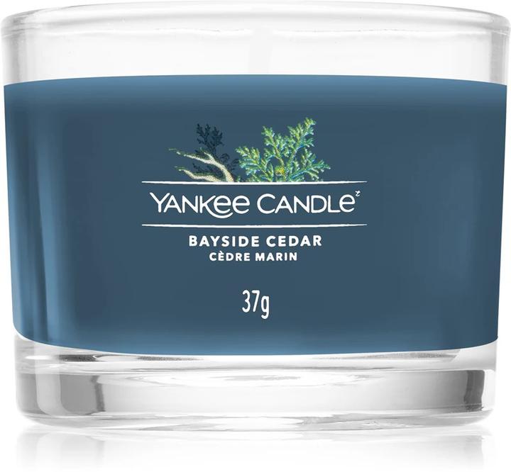 Actual product image Yankee Candle Bayside Cedar