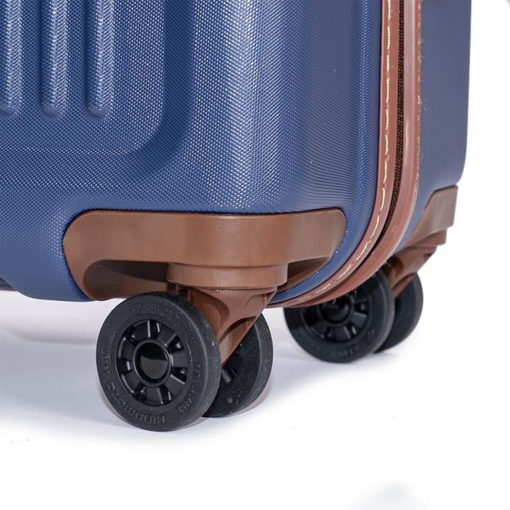 Actual product image Stratic Merian - Suitcase S (32 l)