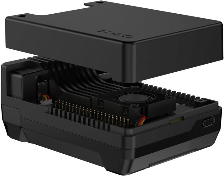 Custodia NEO con espansione NVMe PCIe