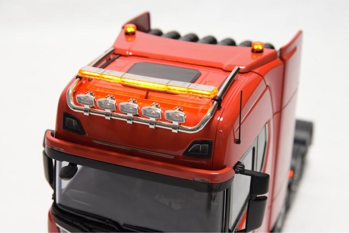 Actual product image Carson 1:14 Scania SLT8x4 warning beam/strobo set