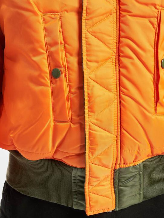 Produktbild Alpha Industries MA-1 (L)