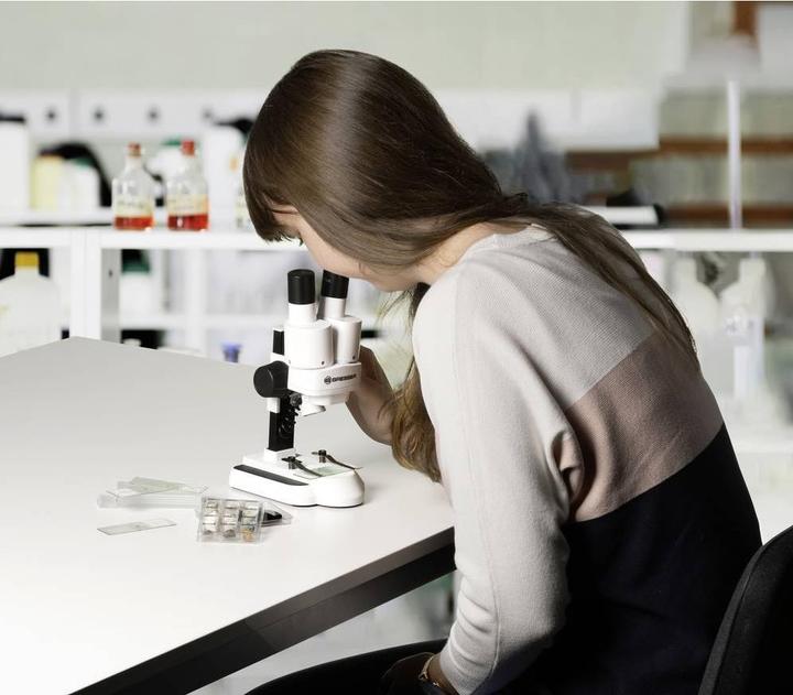 Actual product image Bresser Optik Junior 20-50 children's microscope binocular 50 x incident light, transmitted light