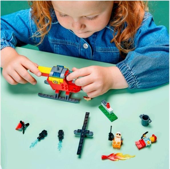 Produktbild LEGO Feuerwehrhubschrauber (60318, LEGO City)