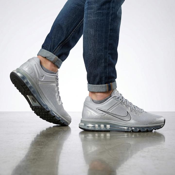 Actual product image Nike Air Max 2013 Metallic Silver (42)