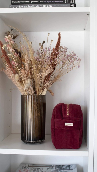 Actual product image Filibabba Toilet bag (large) - corduroy - deeply red