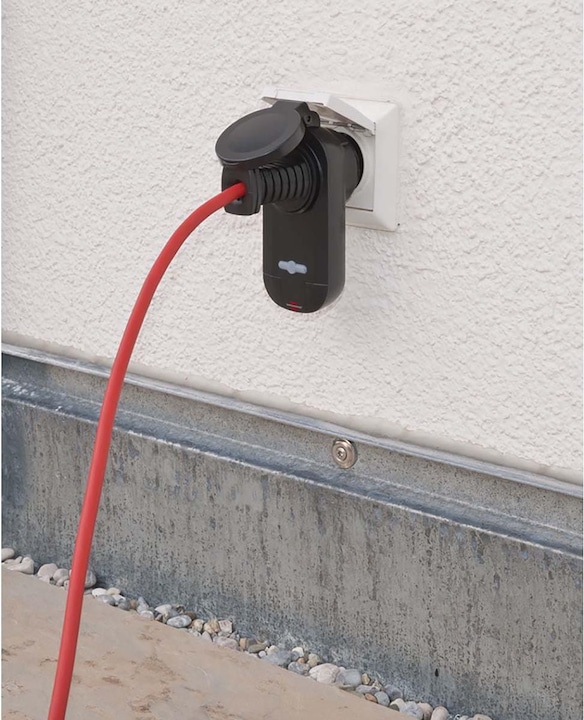 Actual product image Brennenstuhl Radio switching set 1000W 2x IP44 receiver 1x handheld transmitter