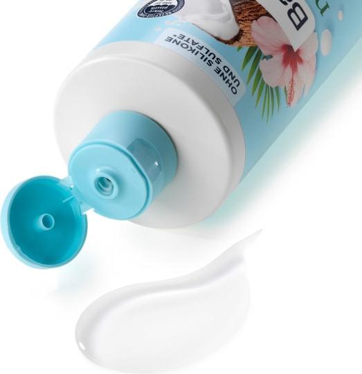 Produktbild dm Balea Natural Beauty Bio-Hibiskus-Extrakt und Cocosmilch (400 ml, Flüssiges Shampoo)