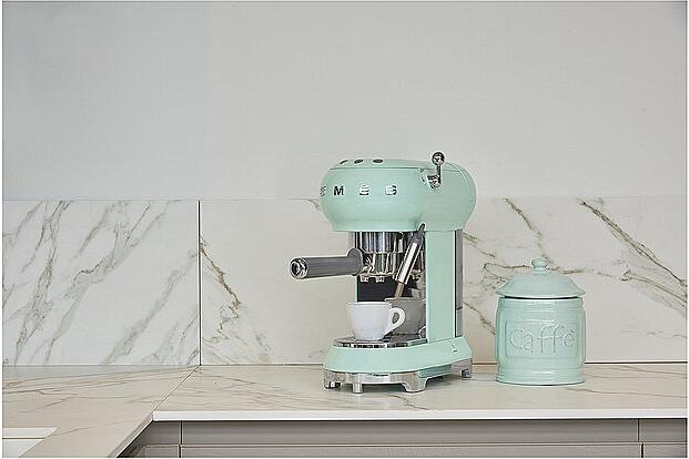 Produktbild Smeg Kaffeemaschine Grün