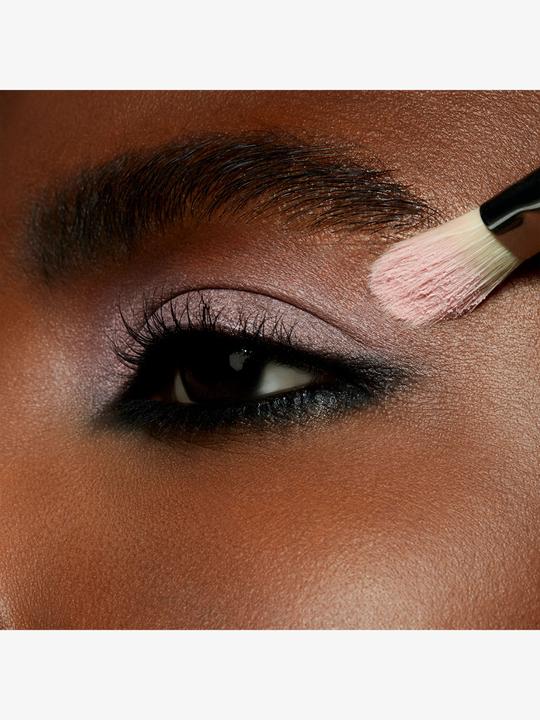 Produktbild MAC Cosmetics Powder Kiss Soft Matte Eye Shadow (Felt Cute)