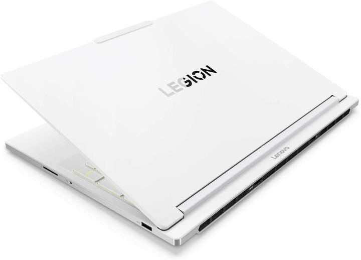 Actual product image Lenovo Legion 7 (16", 2000 GB, 32 GB, CH, Intel Core Ultra 9 275HX)