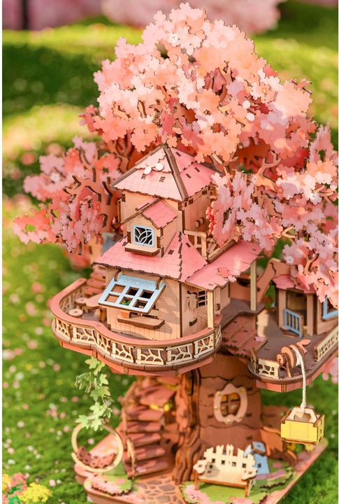 Actual product image Robotime Sakura Tree House