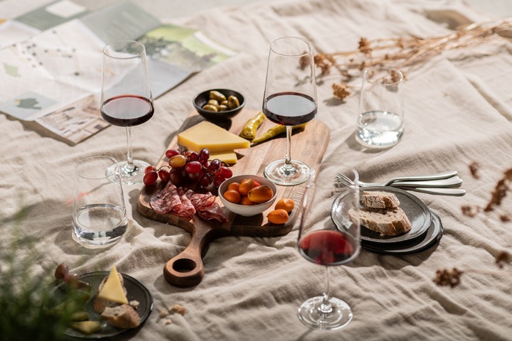 Actual product image Schott Zwiesel Mio Vino glass set (38 cl, 12 Glasses, Wine glasses set)