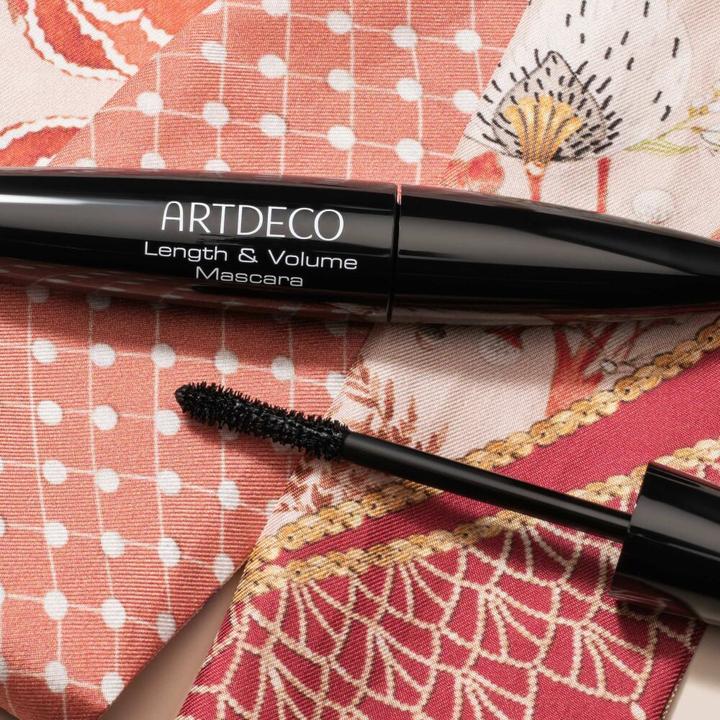 Actual product image Artdeco Length & Volume (Black)