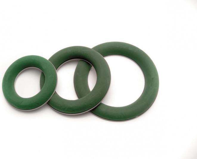 Actual product image Glorex Plug ring for fresh flowers 30cm