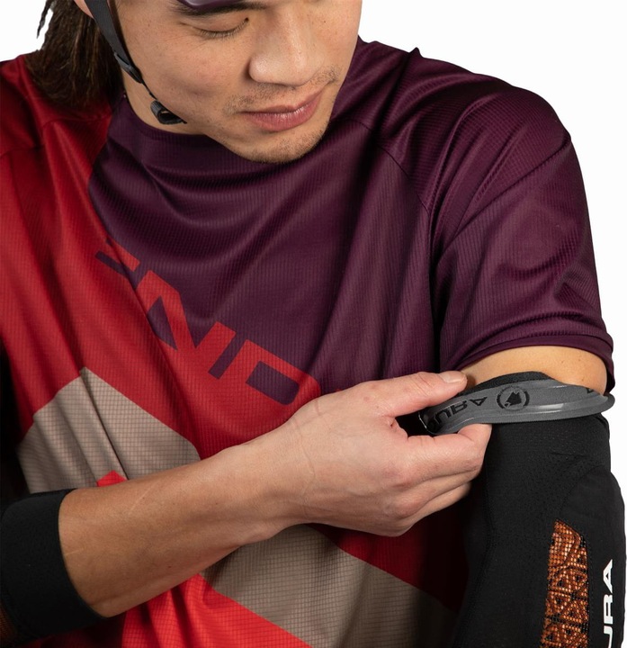 Productafbeelding Endura MT500 D3O® Spook Elleboogbeschermer (L, XL, Ellebogen, Enkel stuk)
