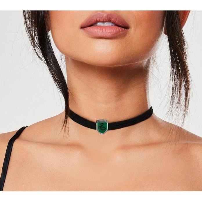Thumbnail - Cinereplicas, Halsschmuck, Harry Potter: Choker mit Slytherin Anhänger