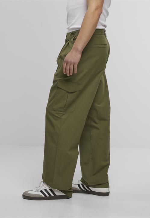 Produktbild Urban Classics Wide Pleated Cargo Pants lightolive 36 (36)