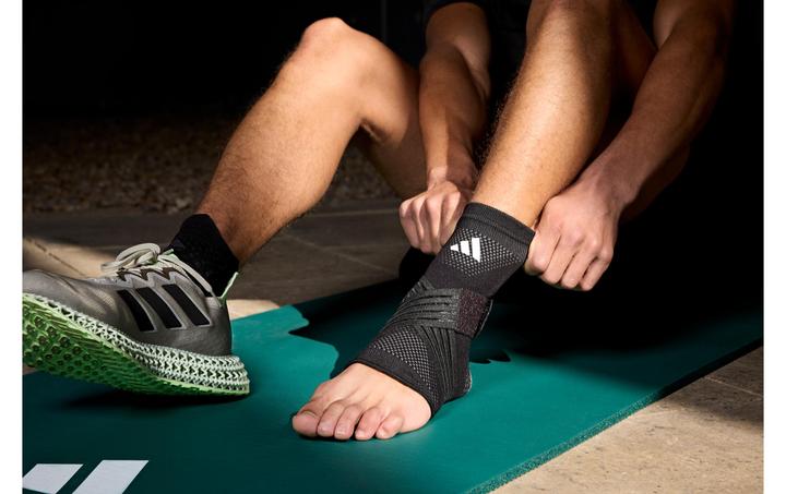 Produktbild adidas Knöchelbandage (M)