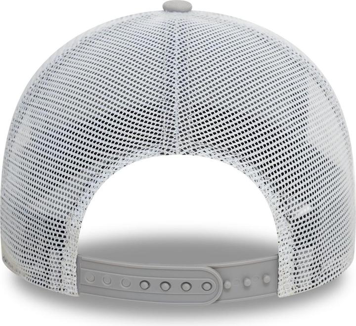 Actual product image New Era A-Frame Mesh Trucker Cap - BIG APPLE New York