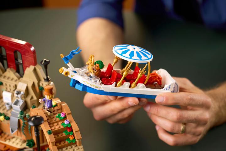 Immagine prodotto LEGO Willy Wonka e la fabbrica di cioccolato (LEGO Ideas)