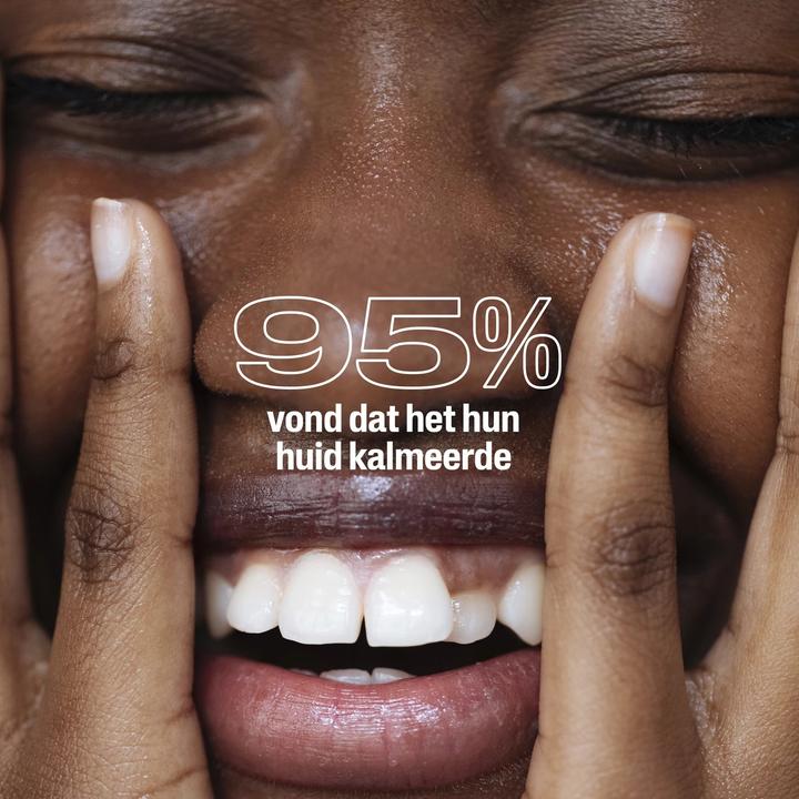 Actual product image Cetaphil Moisturising Face and Body Cleanser Emulsion for Sensitive, Dry, and Tolerant Skin - 470ml (Facial cleansing wipes)