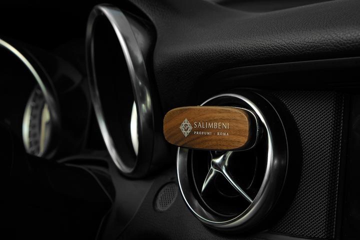 Produktbild Salimbeni Autoduft Profumi Aromatic Herbs Walnut