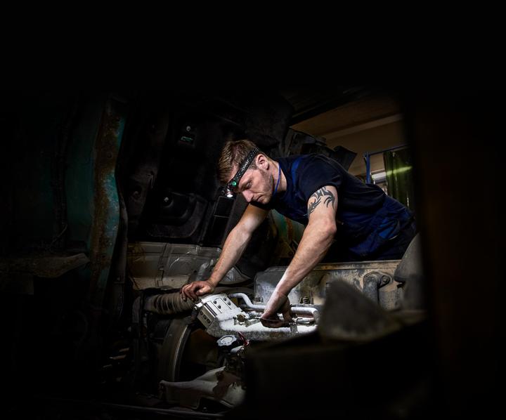 Produktbild Coast XPH30R wiederaufladbare Stirnlampe 1000 Lumen - Vending Pack (1000 lm)