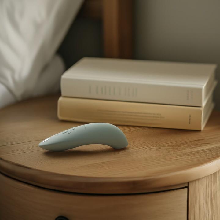 Actual product image We-Vibe Melt 2