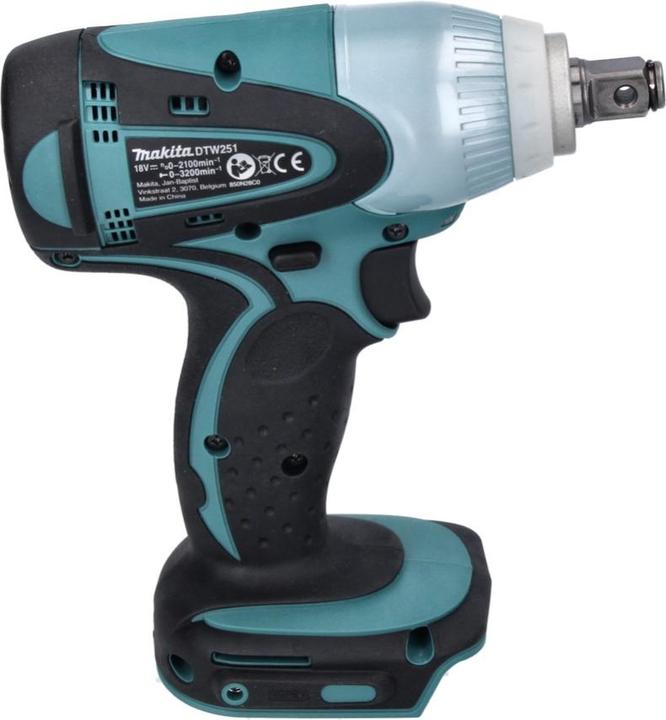 Produktbild Makita DTW 251 RM Akku Schlagschrauber 18 V 230 Nm 1/2" + 2x Akku 4,0 Ah + Ladegerät