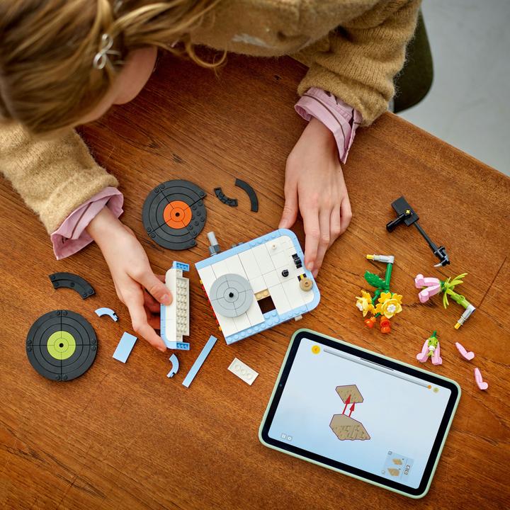 Produktbild LEGO Plattenspieler mit Blumen