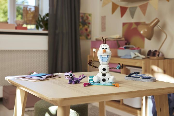 Image du produit LEGO Picknickspass mit Olaf und Bruni (43287, LEGO Disney)