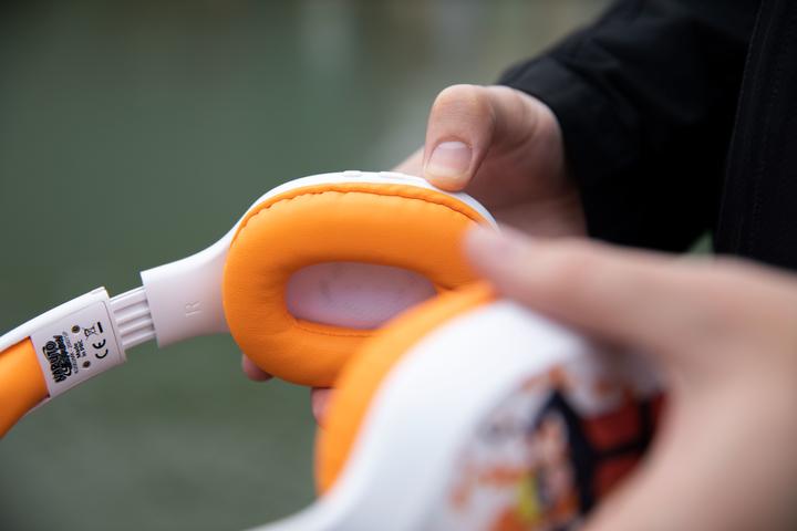 Image du produit Konix Oreillette Bluetooth universelle Naruto (Filaire, Sans fil)