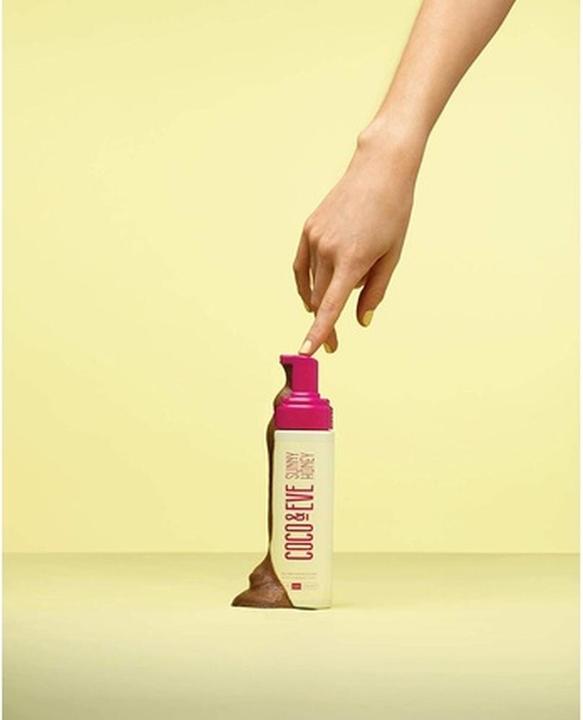 Actual product image Coco & Eve Sunny Honey Bali Bronzing Foam Natural Sunless Self Tanner Mousse Medium (Self tanning foam)