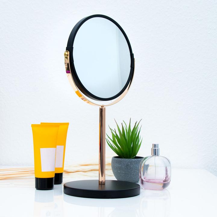 Actual product image Intirilife Make-up table mirror with anti-scratch coating