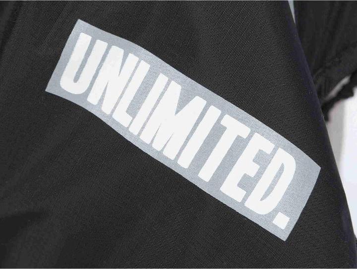 Actual product image Trixie Winter coat Explore ca back length (size (M, Dog coat)