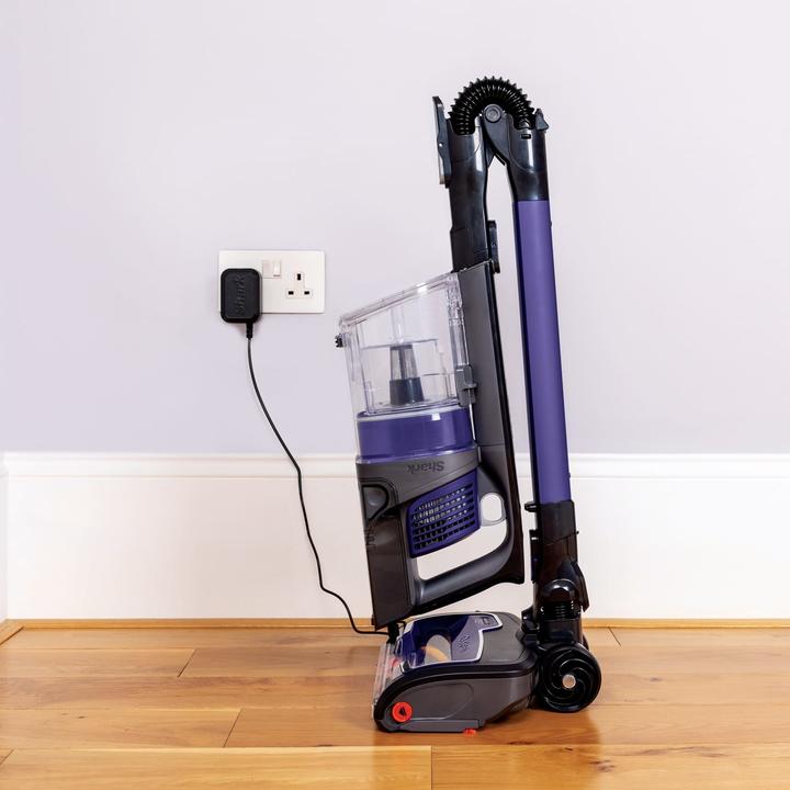 Actual product image Shark Cordless stick vacuum cleaner