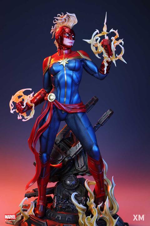 XM Studios Marvel Comics "Captain Marvel" 1/4 Statue