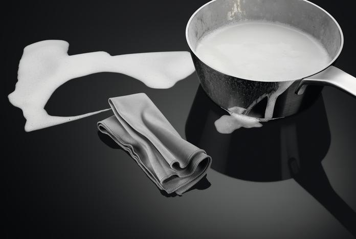 Produktbild AEG IKS8443BXB Autarkes Kochfeld / Induktion / Hob²Hood / Slider-Bedienung / 80 cm / Edelstahlrahme