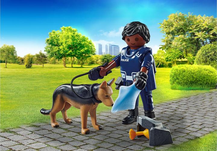 Actual product image Playmobil 71162 Policeman with sniffer dog (71162, Playmobil Special Plus)
