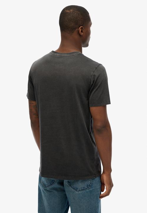 Actual product image Superdry Classic Essential Pocket Tee (XXL)