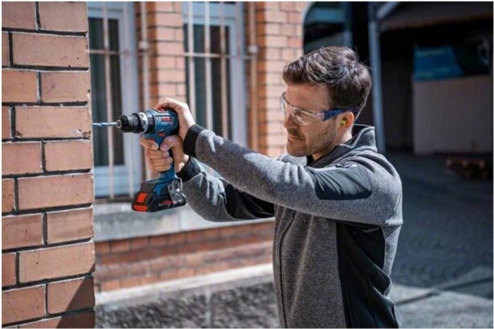 Actual product image Bosch Professional GSB 18V-90 C (Rechargeable battery operated)