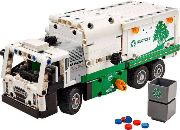 Actual product image LEGO 42167 Mack® LR Electric Garbage Truck (42167, LEGO Technic)